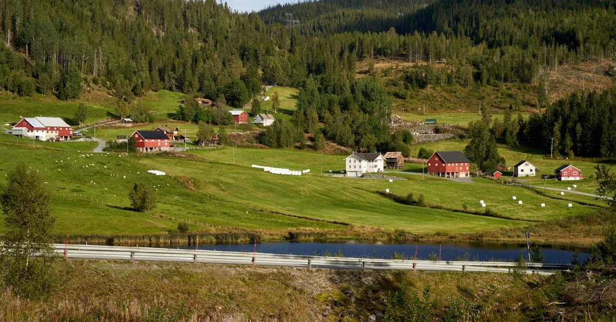 Navigating the Journey from Älmhult to Stockholm