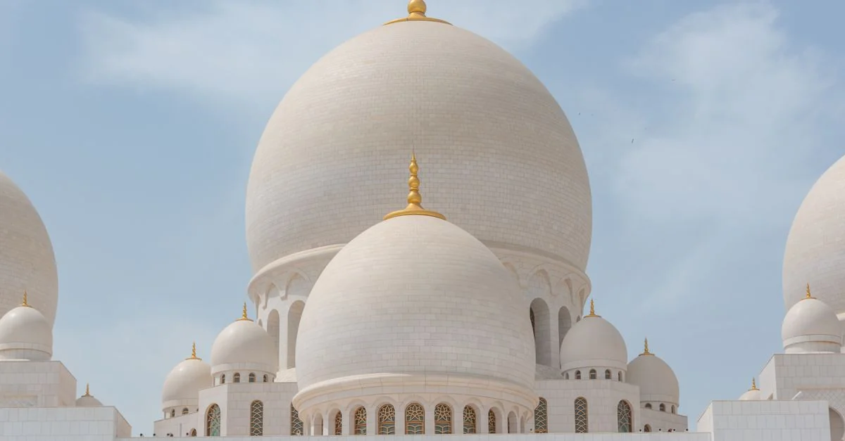 Abu Dhabi Airport and Hotel Transfer Guide: What You Need to Know