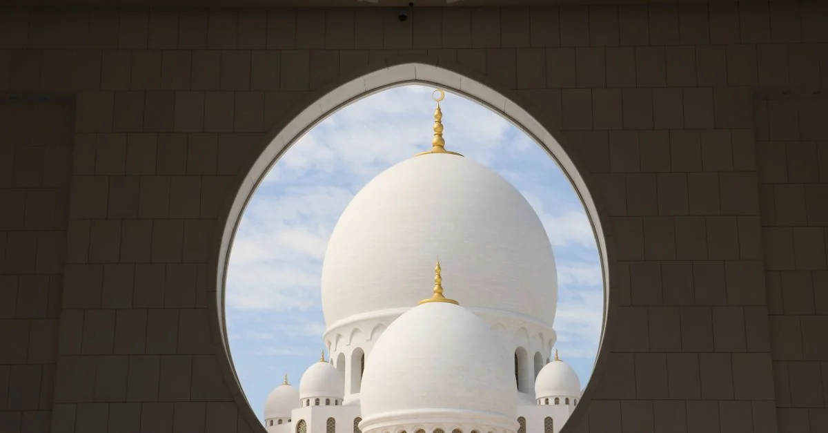 Abu Dhabi Airport and Hotel Transfer Guide: What You Need to Know