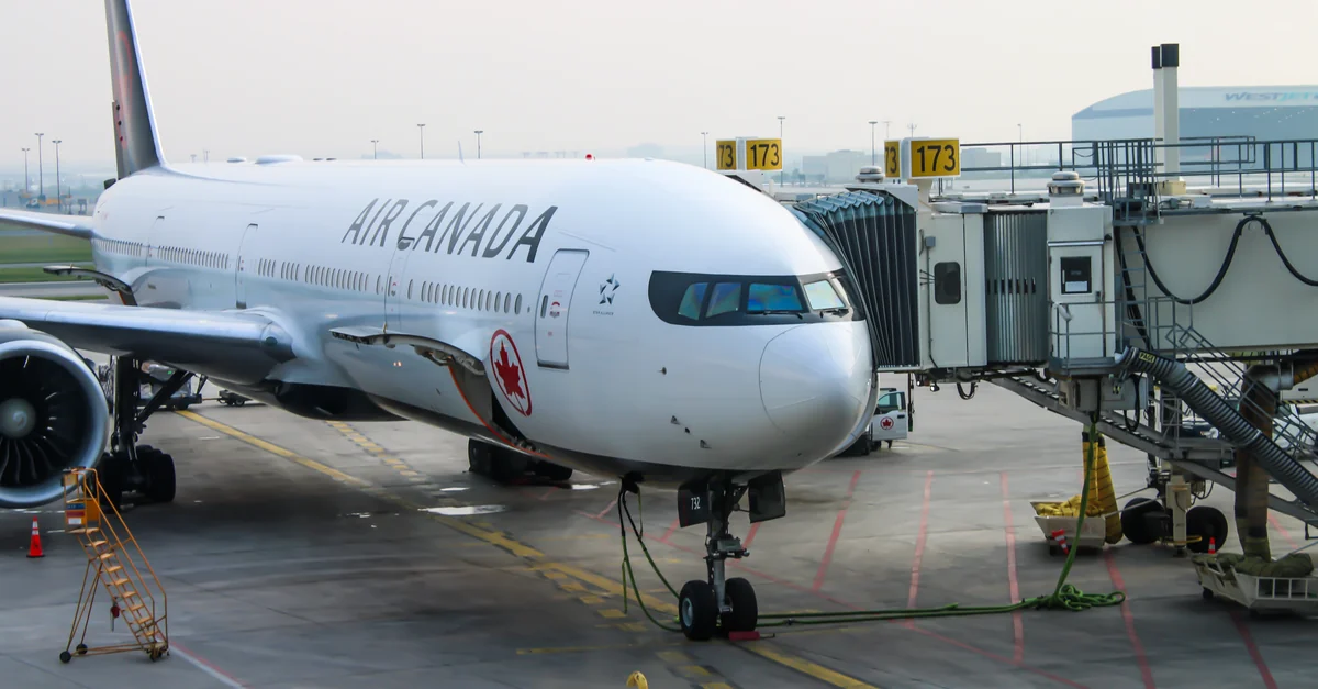 Air Canada Airline Review: Comprehensive Data-Driven Analysis of Fares, Routes, and Value