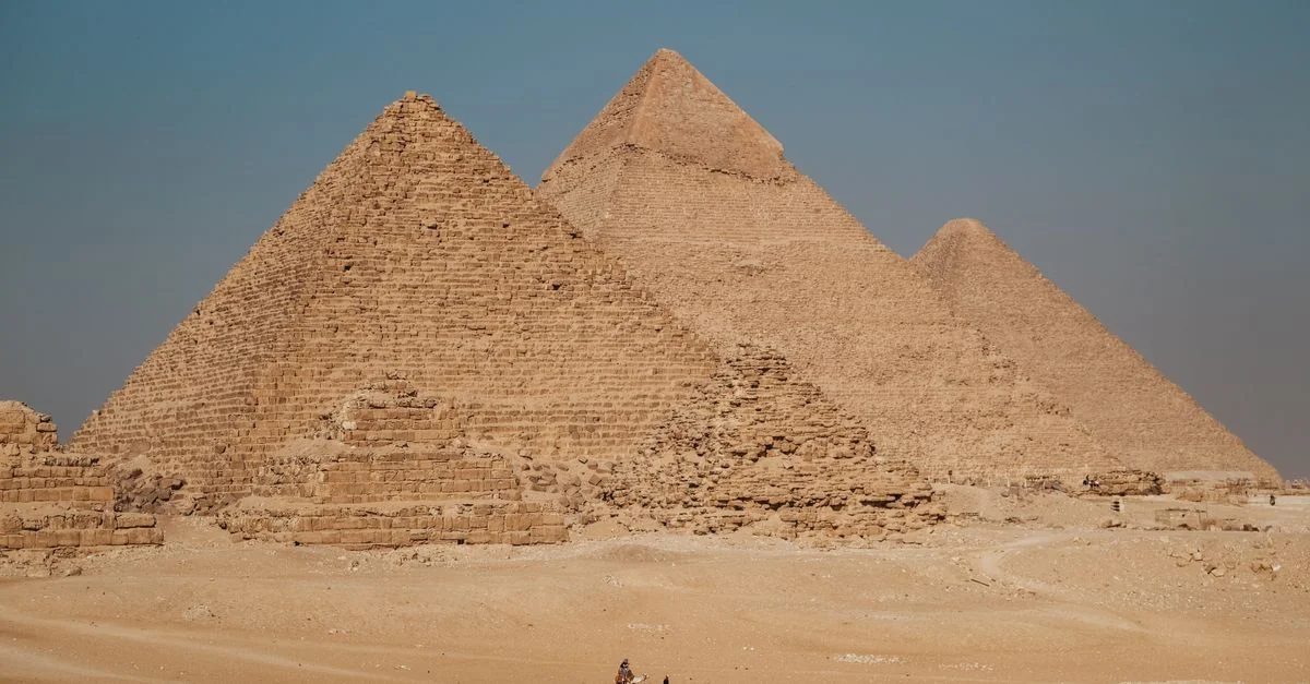Al Giza Adventure Guide: Mountain Biking and Desert Wildlife with Prices and Tips