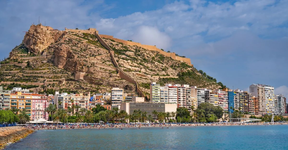 Alicante: A Gateway to Ancient Art and History