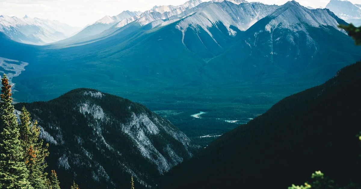 Exploring the Rockies: A 2-Day Banff Multi-Day Tour Adventure