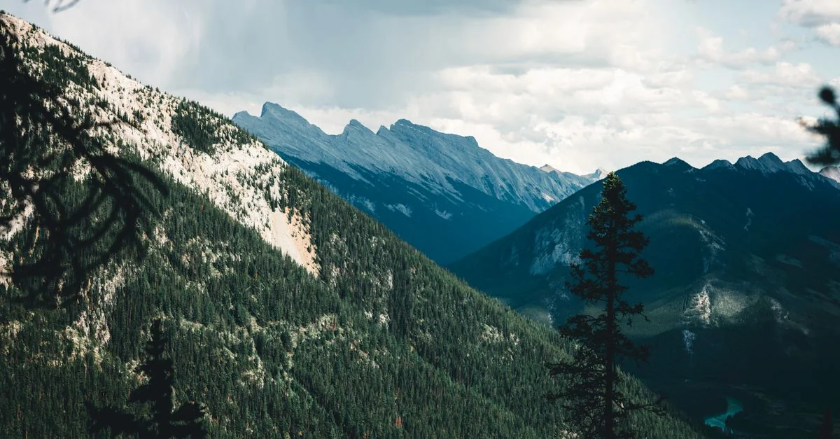 Exploring the Rockies: A 2-Day Banff Multi-Day Tour Adventure
