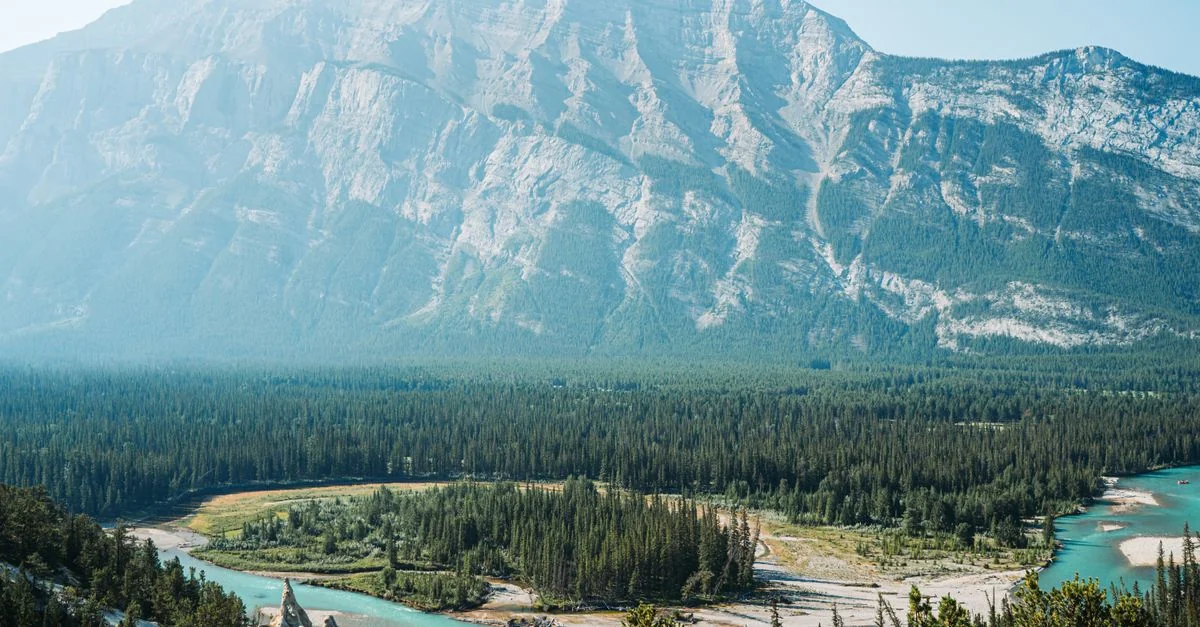 Exploring the Rockies: A 2-Day Banff Multi-Day Tour Adventure