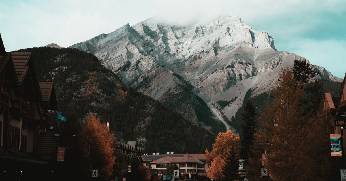 Banff Airport and Hotel Transfer Guide