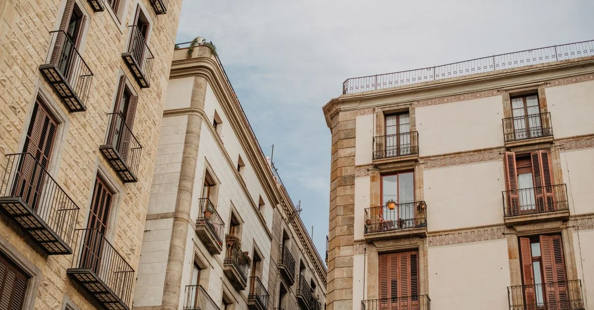 Barcelona to Montpellier: A Comprehensive Travel Guide