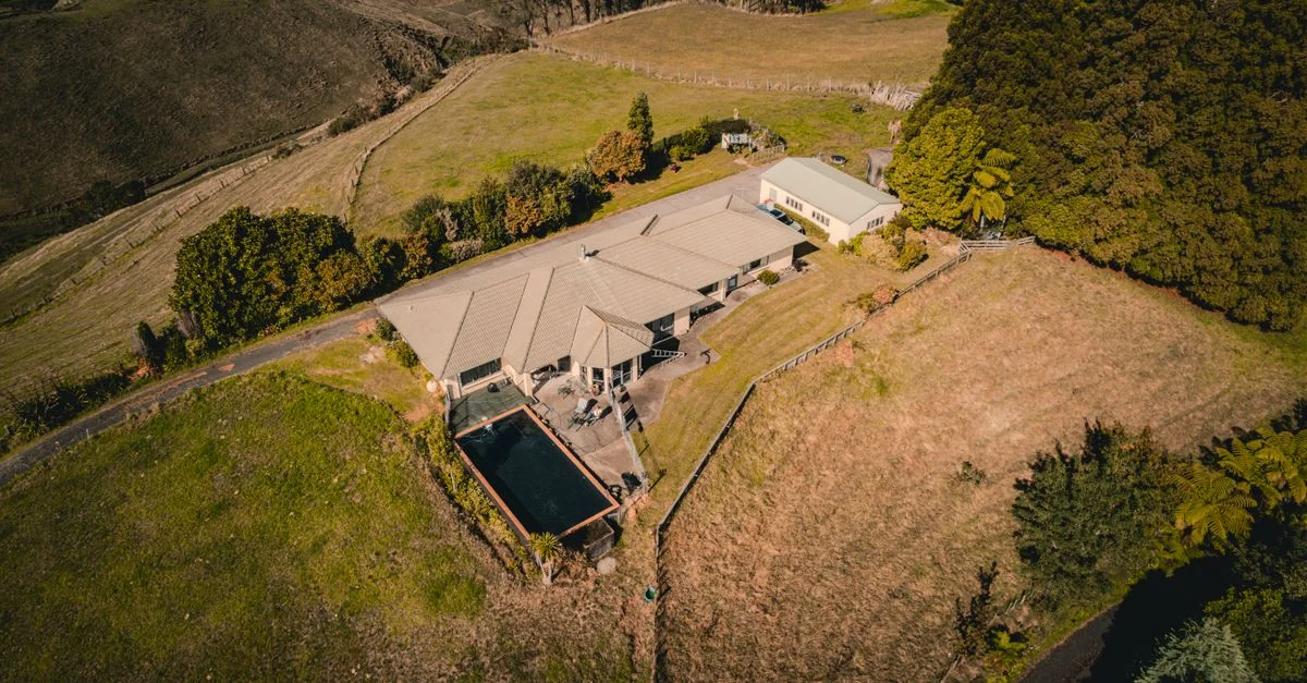 Bay of Plenty Region Adventure Guide: Hiking Tours and Eco-Thermal Exploration with Prices and Tips