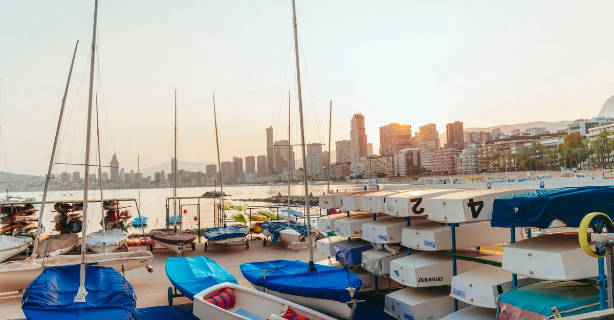 Traveling from Benidorm to Valencia: A Practical Transport Guide