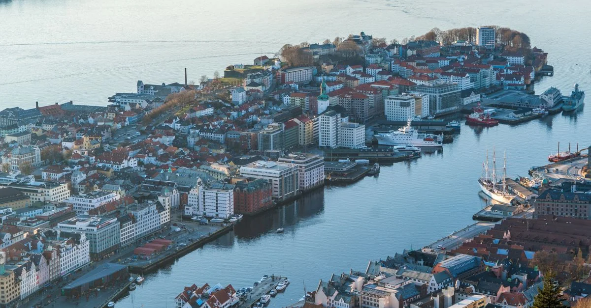Bergen Day Trip Guide: Fjords, Trains and Mountain Roads