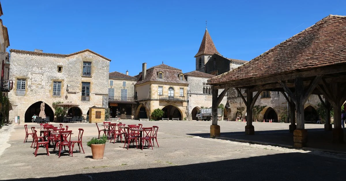Journey From Bernay to Paris