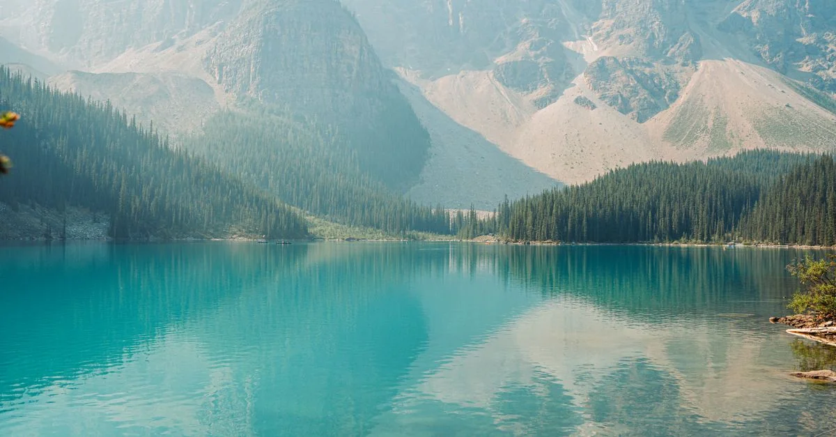 Exploring Banff: A Comprehensive Tour Guide for Adventurers and Nature Enthusiasts