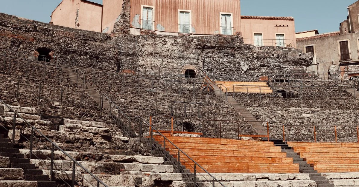 Exploring Catania, Italy: A Comprehensive Tour Guide