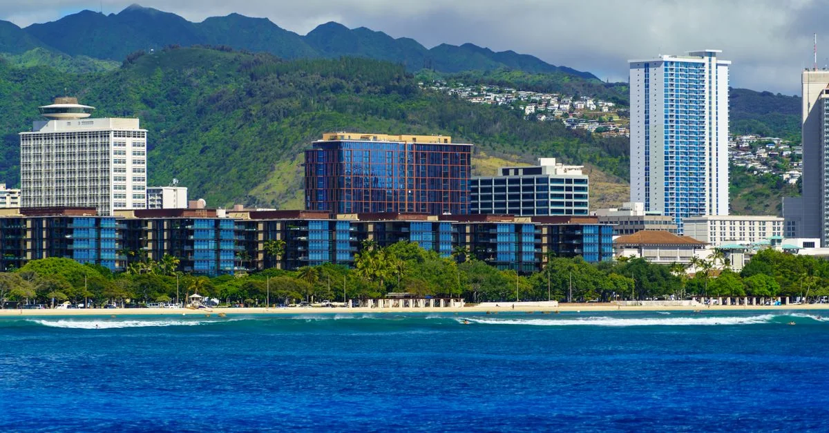 Hawaii County Travel Guide: Top Tours, Prices, and Local Insights