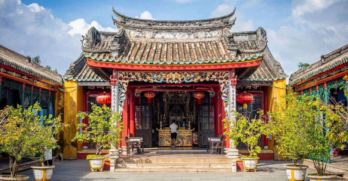 Comprehensive Tour Guide for Hoi An: Top Tours, Prices, and Deals