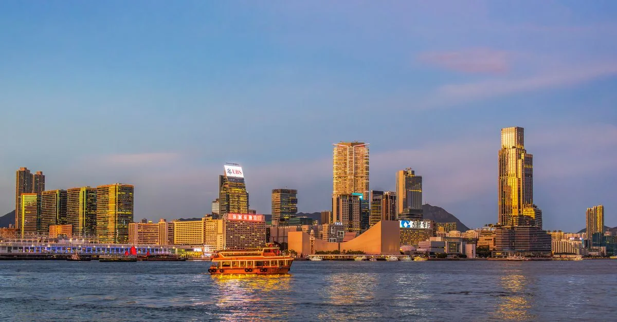 Complete Tour Guide to Hong Kong