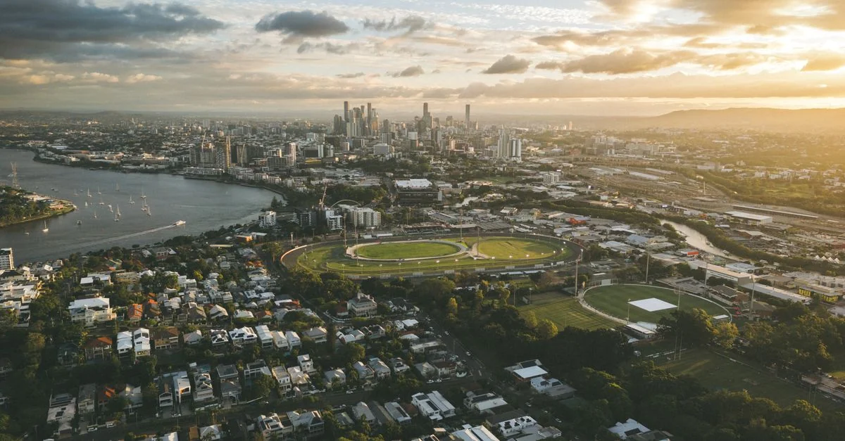 A Comprehensive Guide to Touring Queensland