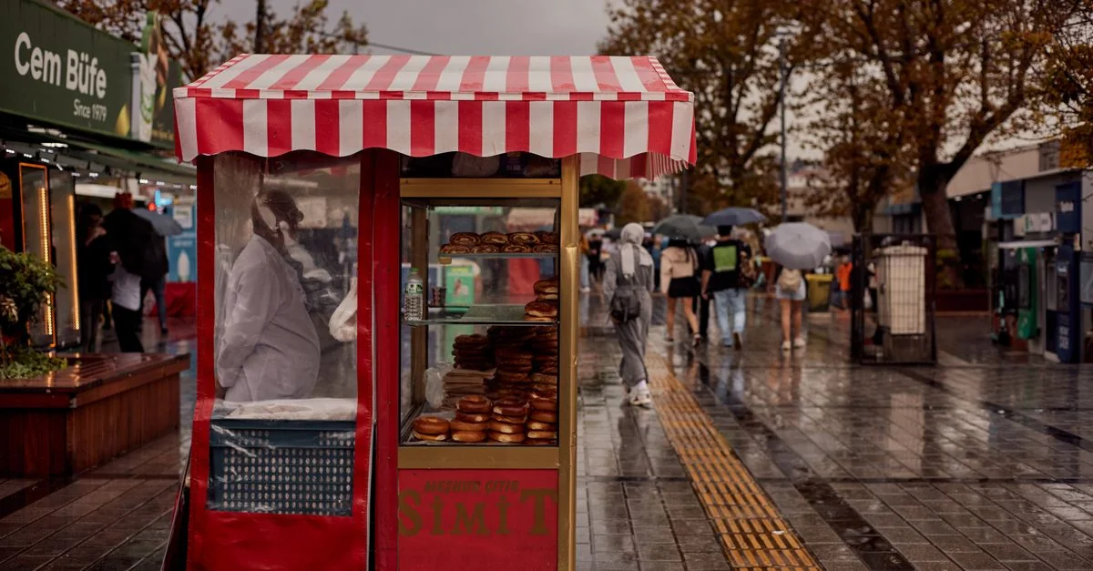 Beyoğlu Day Trip Guide: Mountains, Monorails and Historic Streets