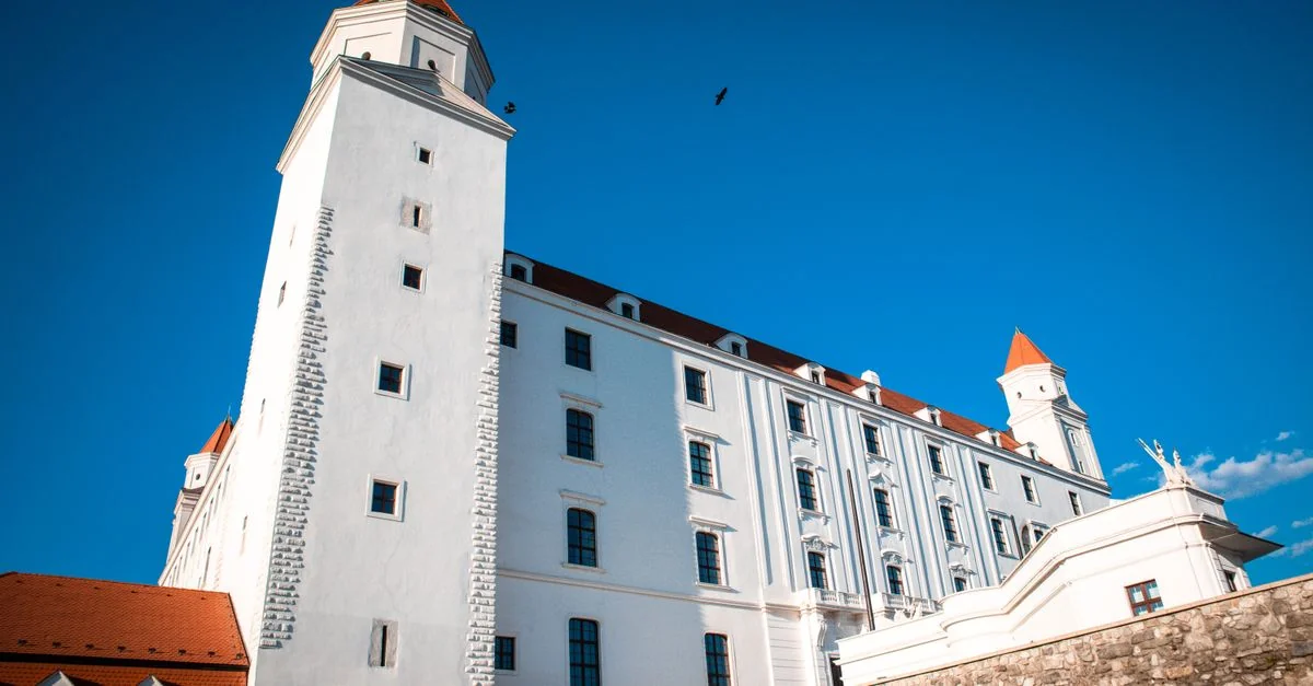 Bratislava&rsquo;s Best Day Trips: Castles, Lakes & Chateaus