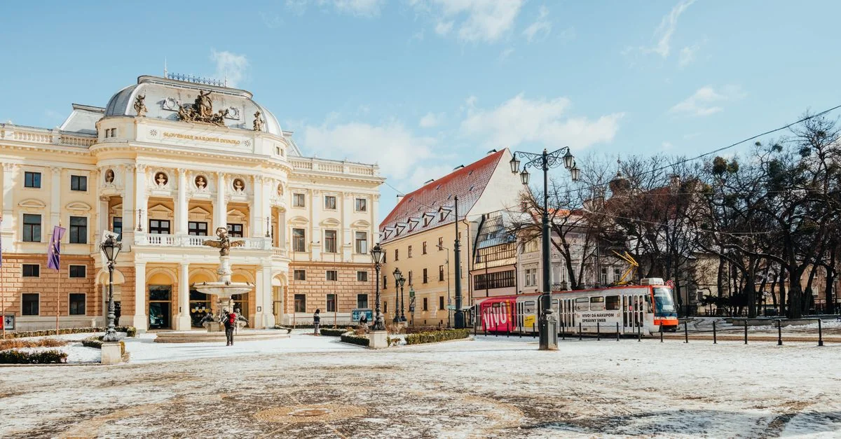 Navigating the Danube: A Traveler’s Guide from Bratislava to Budapest
