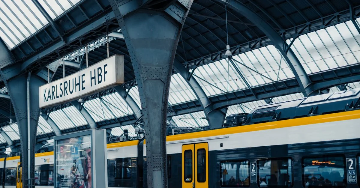 Navigating Your Journey from Bremen Hbf to Berlin