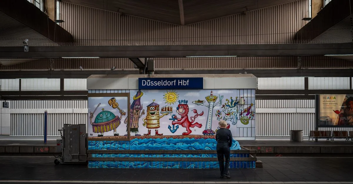 Navigating Your Journey from Bremen Hbf to Berlin