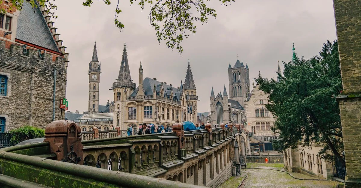Bruxelles City Tours and Sightseeing Guide: Exploring the Capital