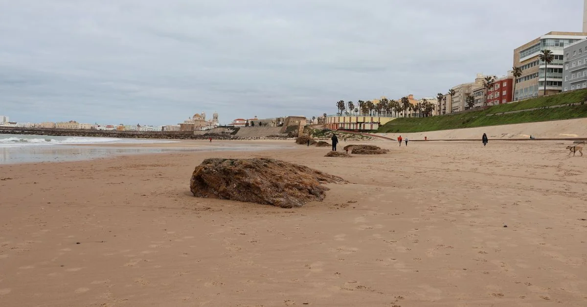 Navigating Your Arrival: Cadiz Airport and Hotel Transfer Guide