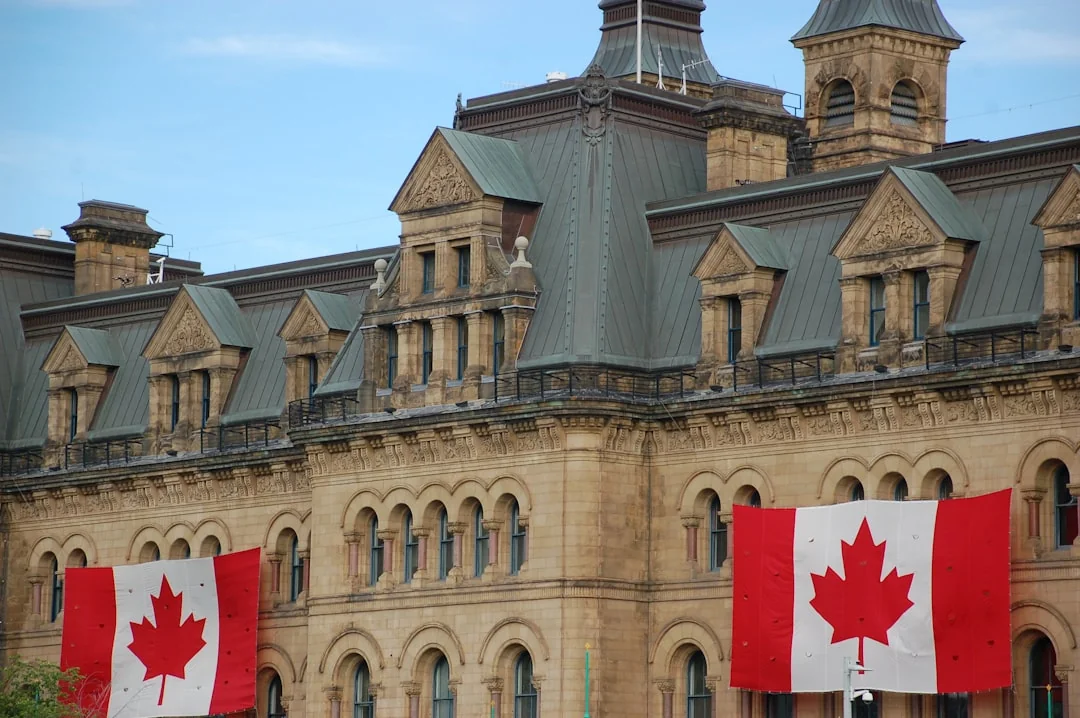 Ultimate Walking Tours Guide for Capitale-Nationale: Exploring the Streets on Foot