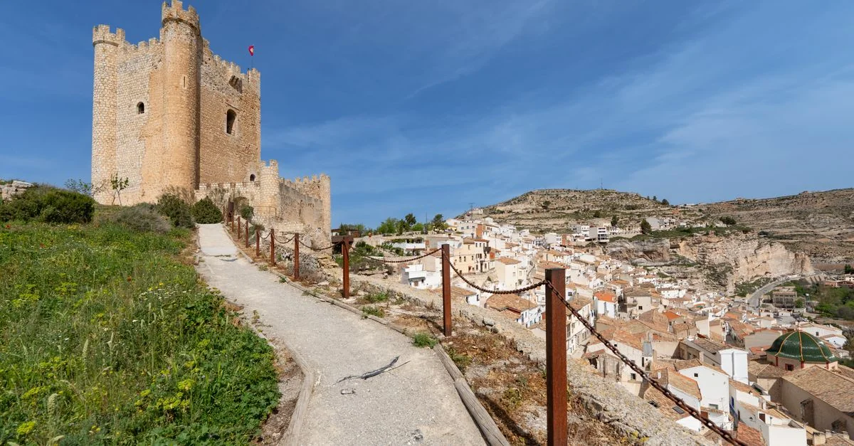 From Castejon to Pamplona: A Straightforward Travel Route