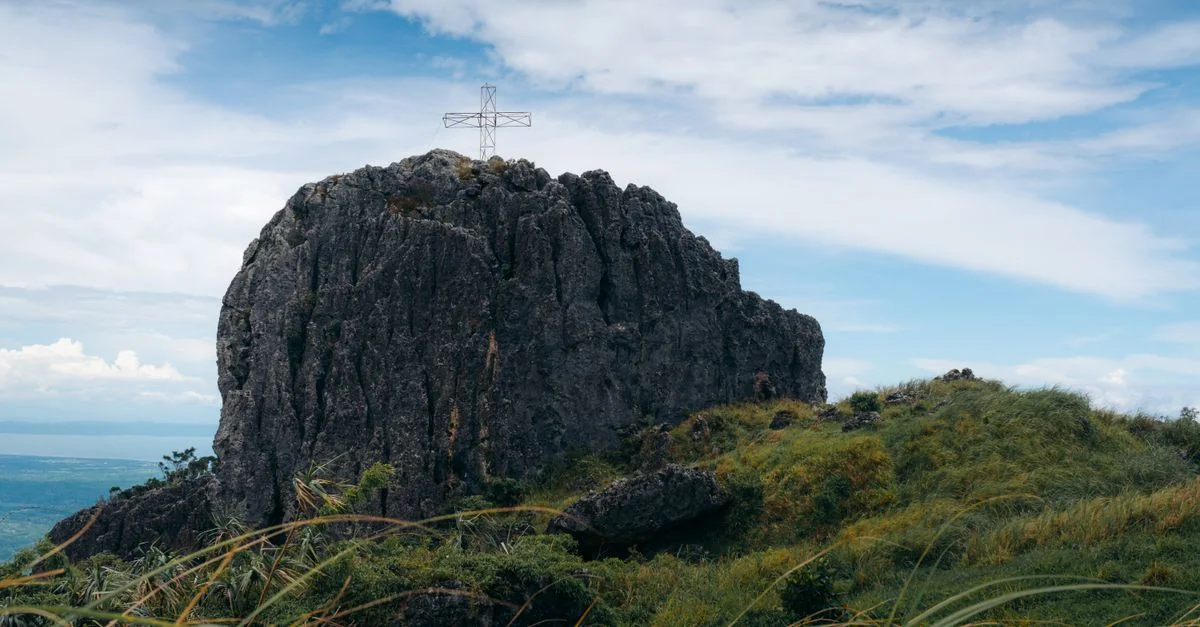 Cebu Adventure Guide: Mountain Biking and Rafting with Prices and Tips