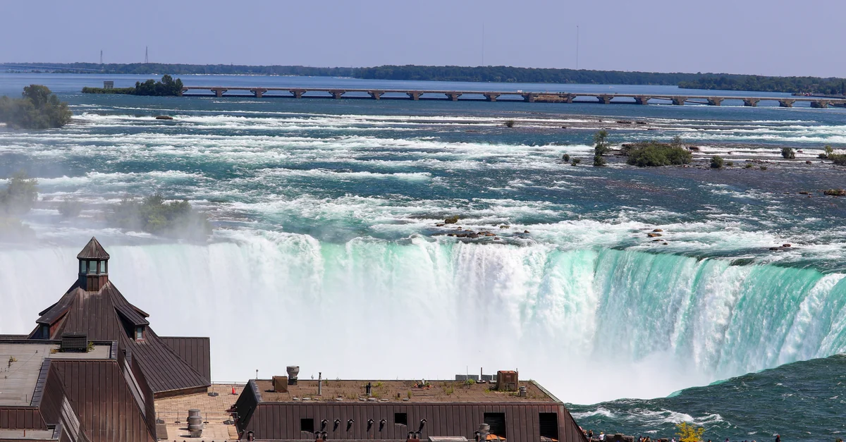 Planning a Trip? Cheapest Flights from Atlanta to Ontario Compared