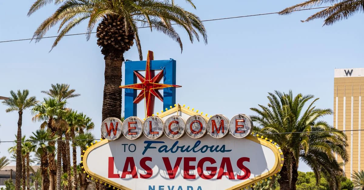How to Find Cheap Flights from Boston to Las Vegas: Tips That Actually Work