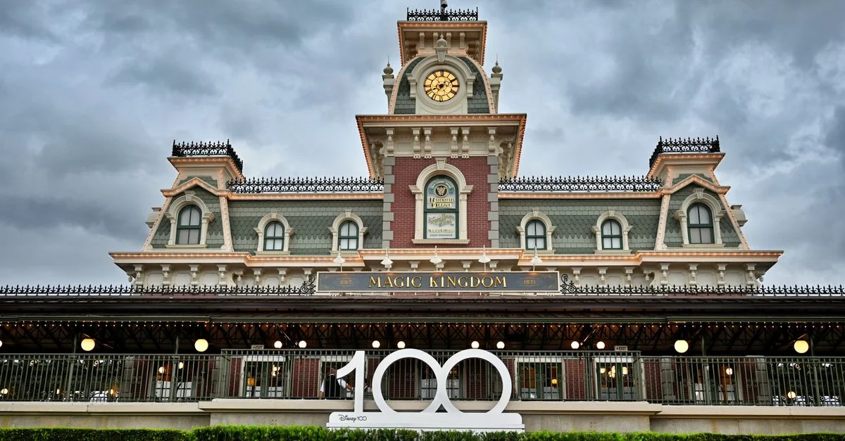 Fly Chicago to Orlando Without Breaking the Bank: A Complete Price Guide