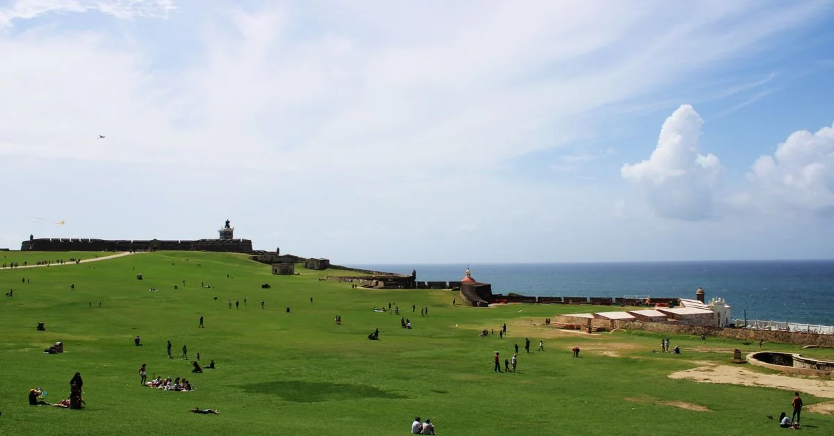 Planning a Trip? Cheapest Flights from Chicago to San Juan Compared