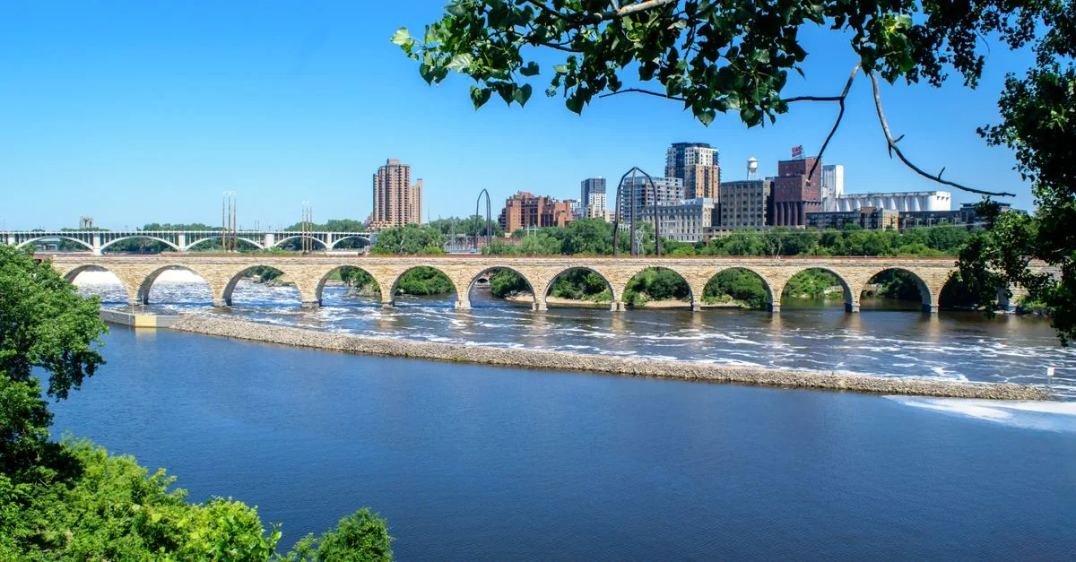 Fly Dallas to Minneapolis Without Breaking the Bank: A Complete Price Guide