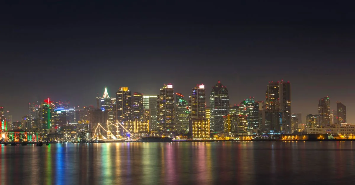 Planning a Trip? Cheapest Flights from DEN to SAN Compared