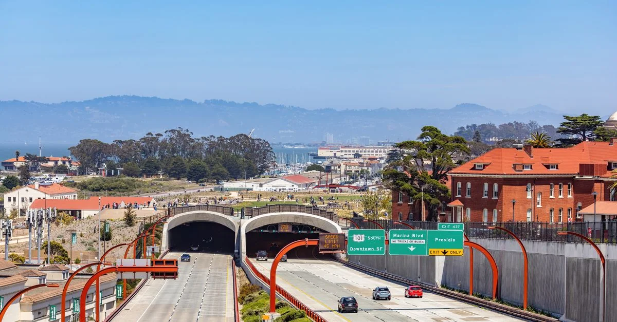 Denver to Oakland on a Budget: Cheapest Airlines, Routes & Booking Hacks