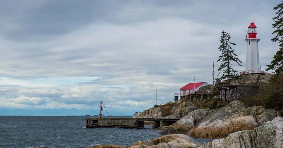 Los Angeles to Vancouver on a Budget: Cheapest Airlines, Routes & Booking Hacks