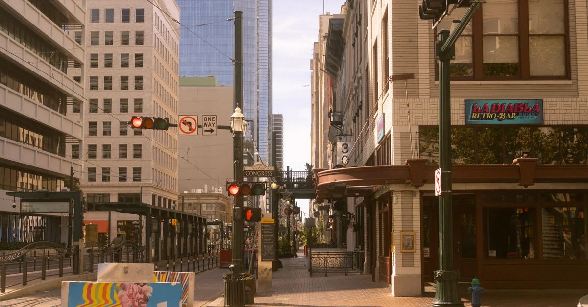 Miami to Houston Flight Deals: Save Big on Your Next Trip
