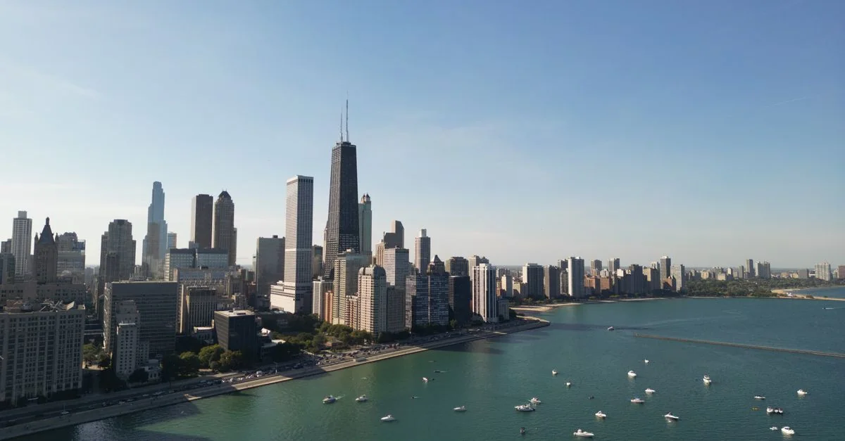 The Cheapest Way to Fly from New York to Chicago in 2026