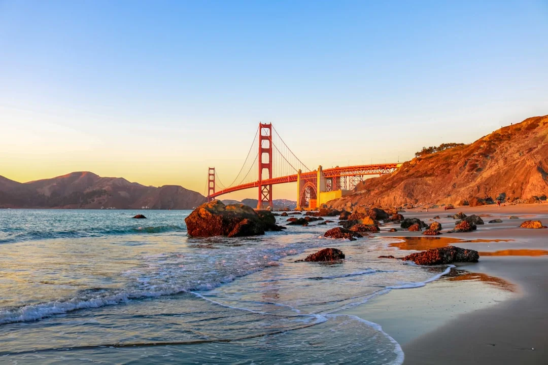 Planning a Trip? Cheapest Flights from SEA to San Francisco Compared
