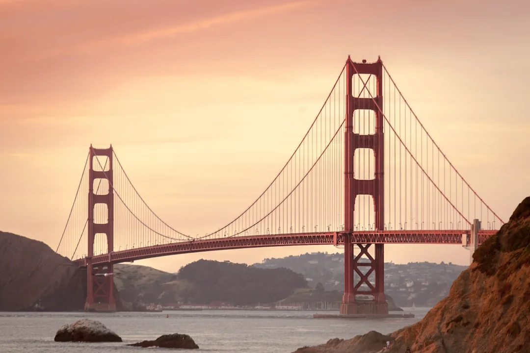 Planning a Trip? Cheapest Flights from SEA to San Francisco Compared