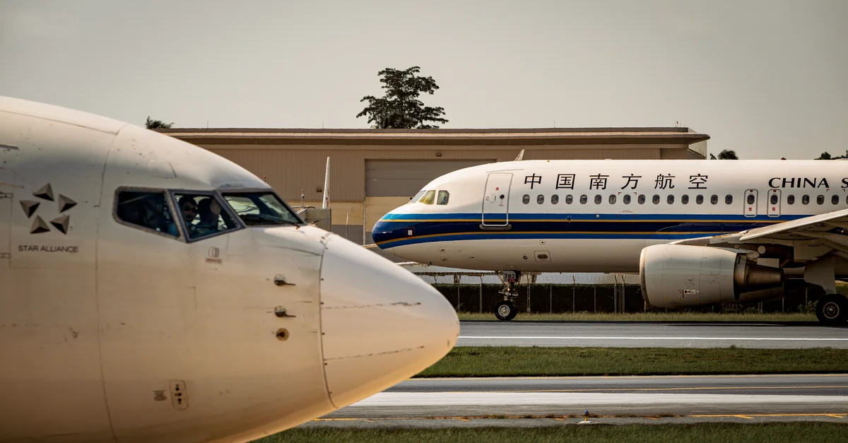 China Southern Airlines Review: Data-Driven Analysis of Fares, Trends, and Routes