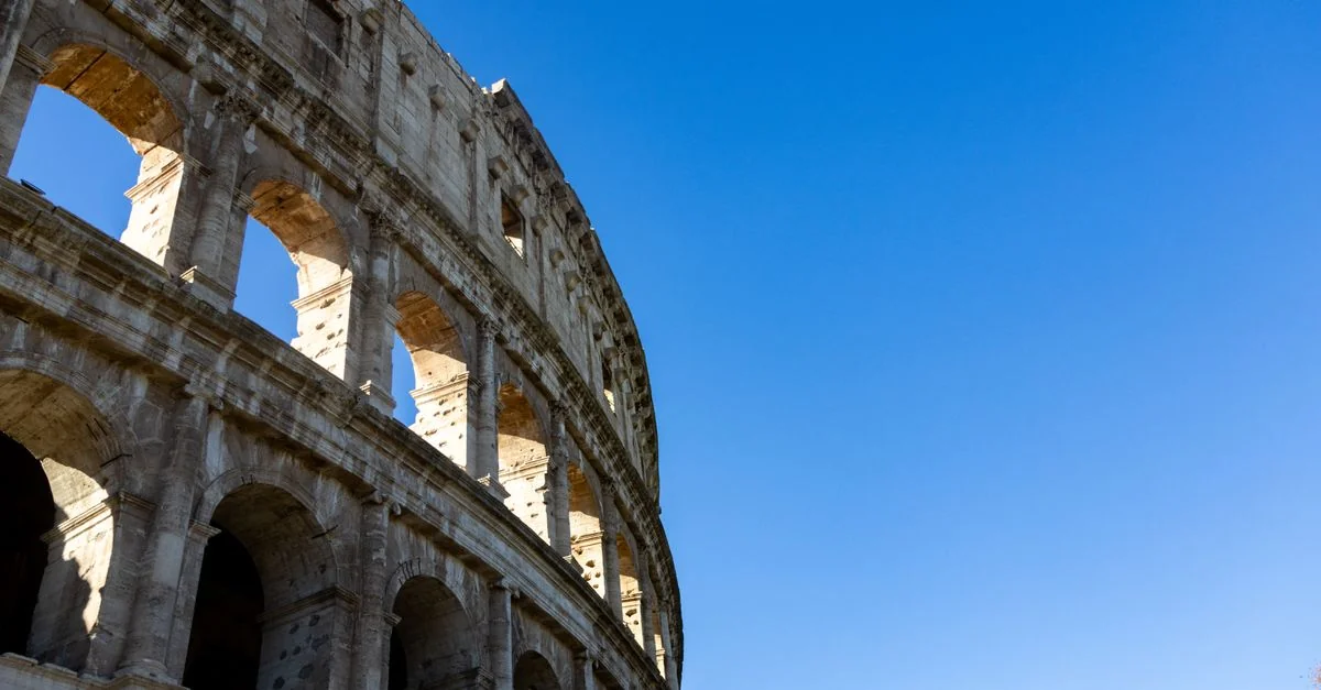 CO City Tours and Sightseeing Guide: Exploring the Local Streets