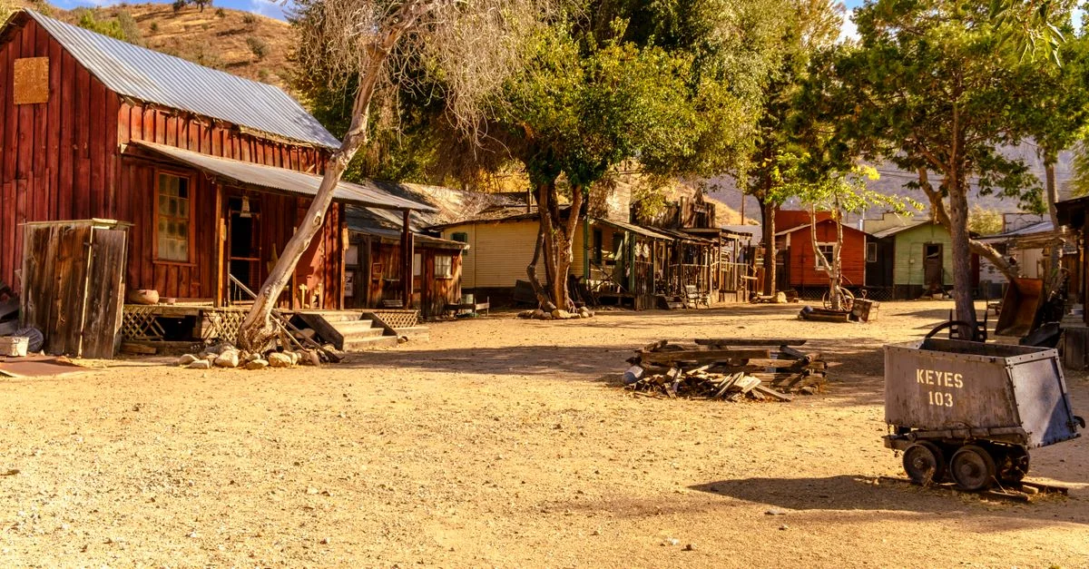Cochise County Adventure Guide: Hiking Tours with Prices and Prices and Tips