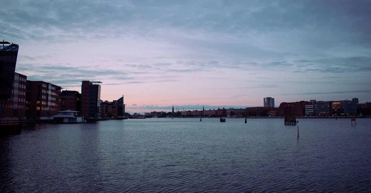 Traveling Between Copenhagen and Hamburg: A Practical Guide