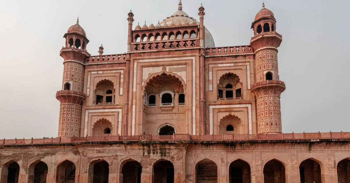 Delhi Sightseeing and City Tours Guide