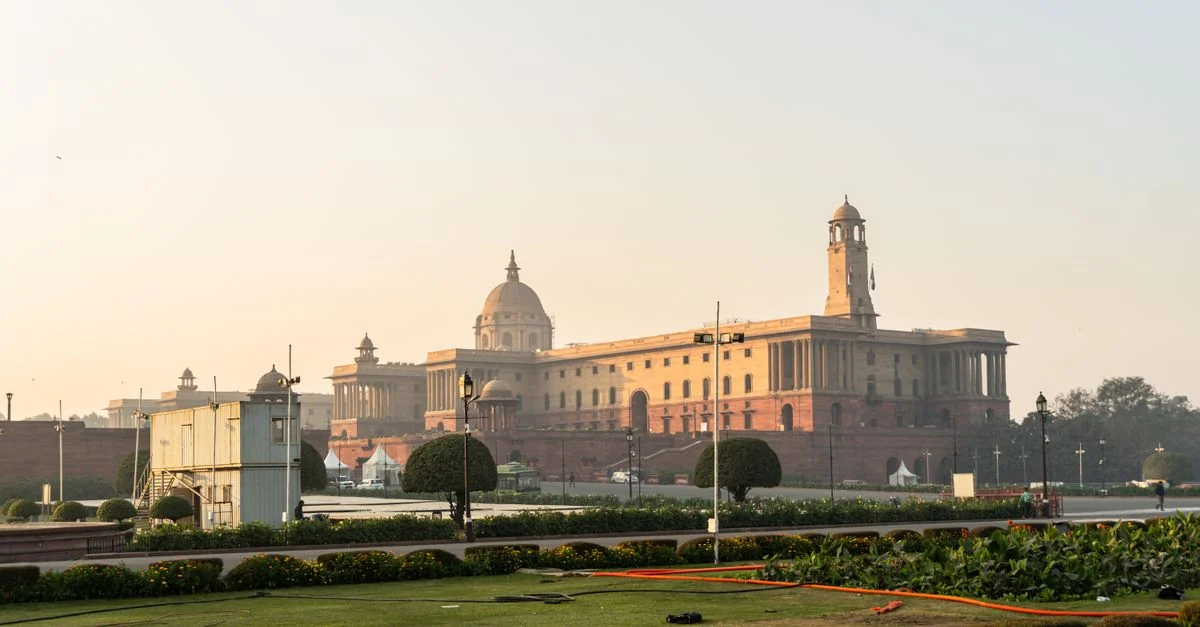 Navigating Delhi Division: Day Trips by Price and Private Car
