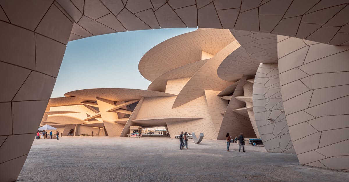 doha-walking